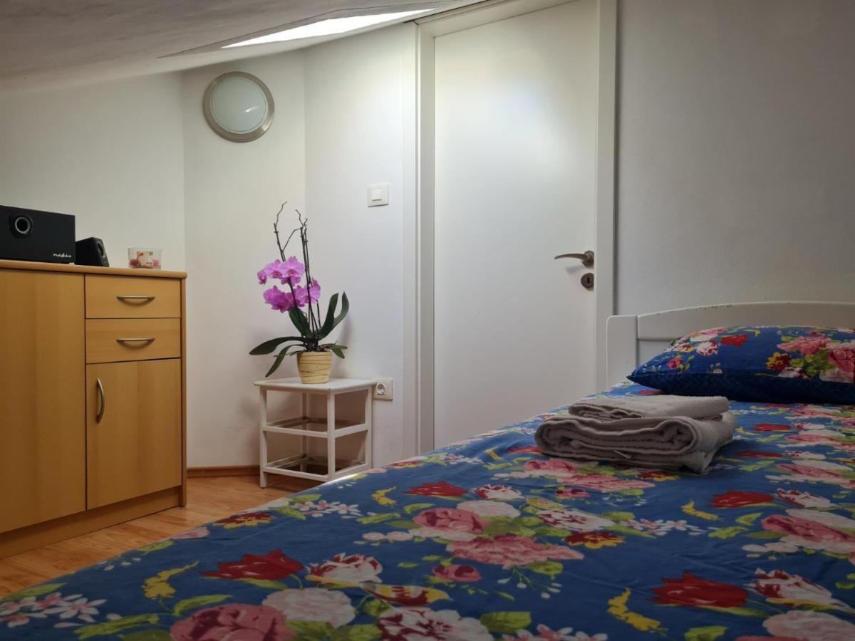 Apartments Dilja مالينسكا المظهر الخارجي الصورة