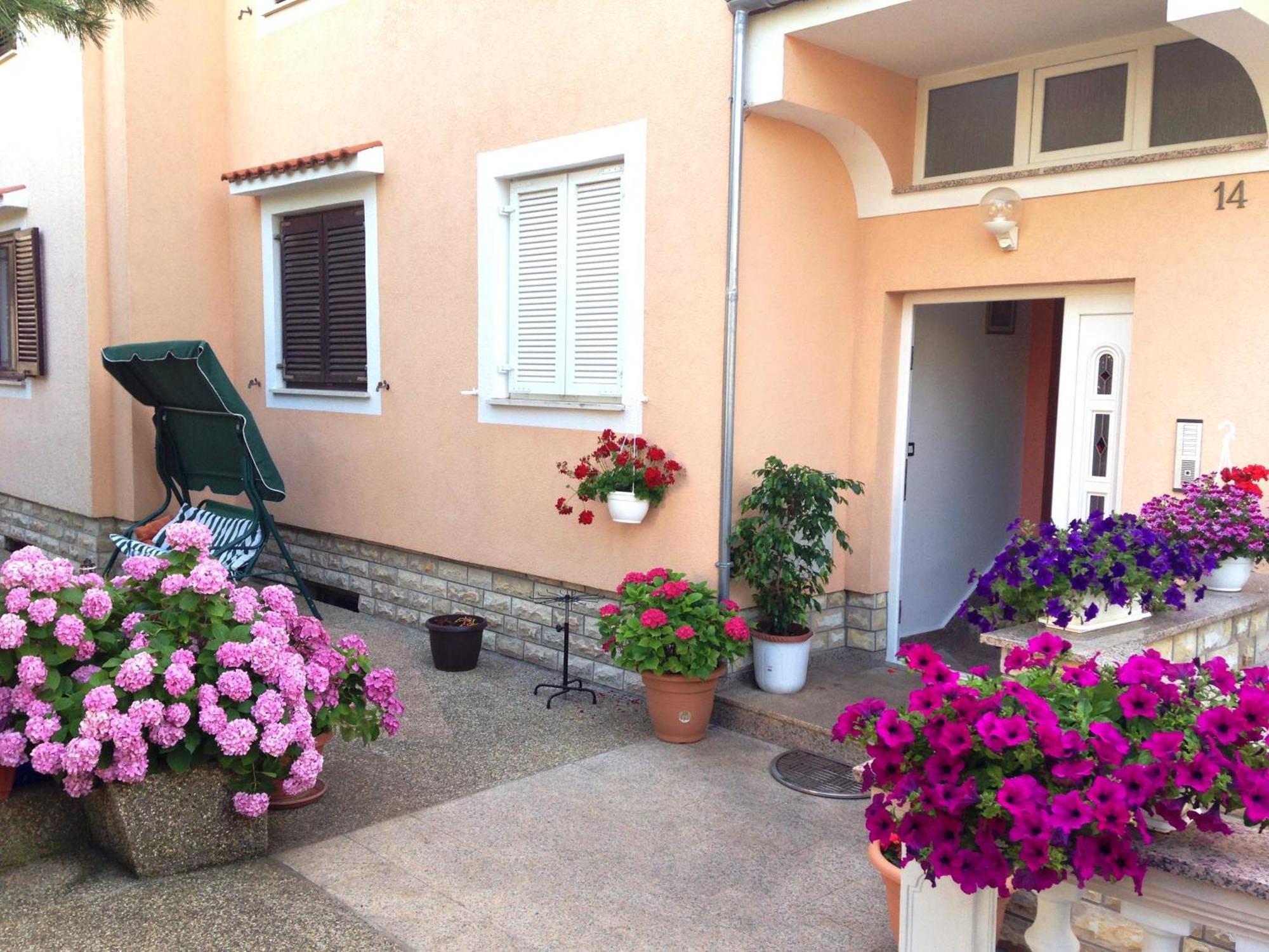 Apartments Dilja مالينسكا المظهر الخارجي الصورة