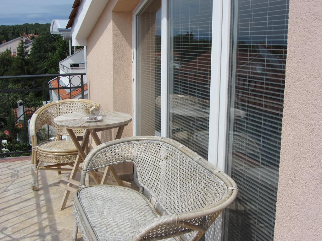 Apartments Dilja مالينسكا الغرفة الصورة
